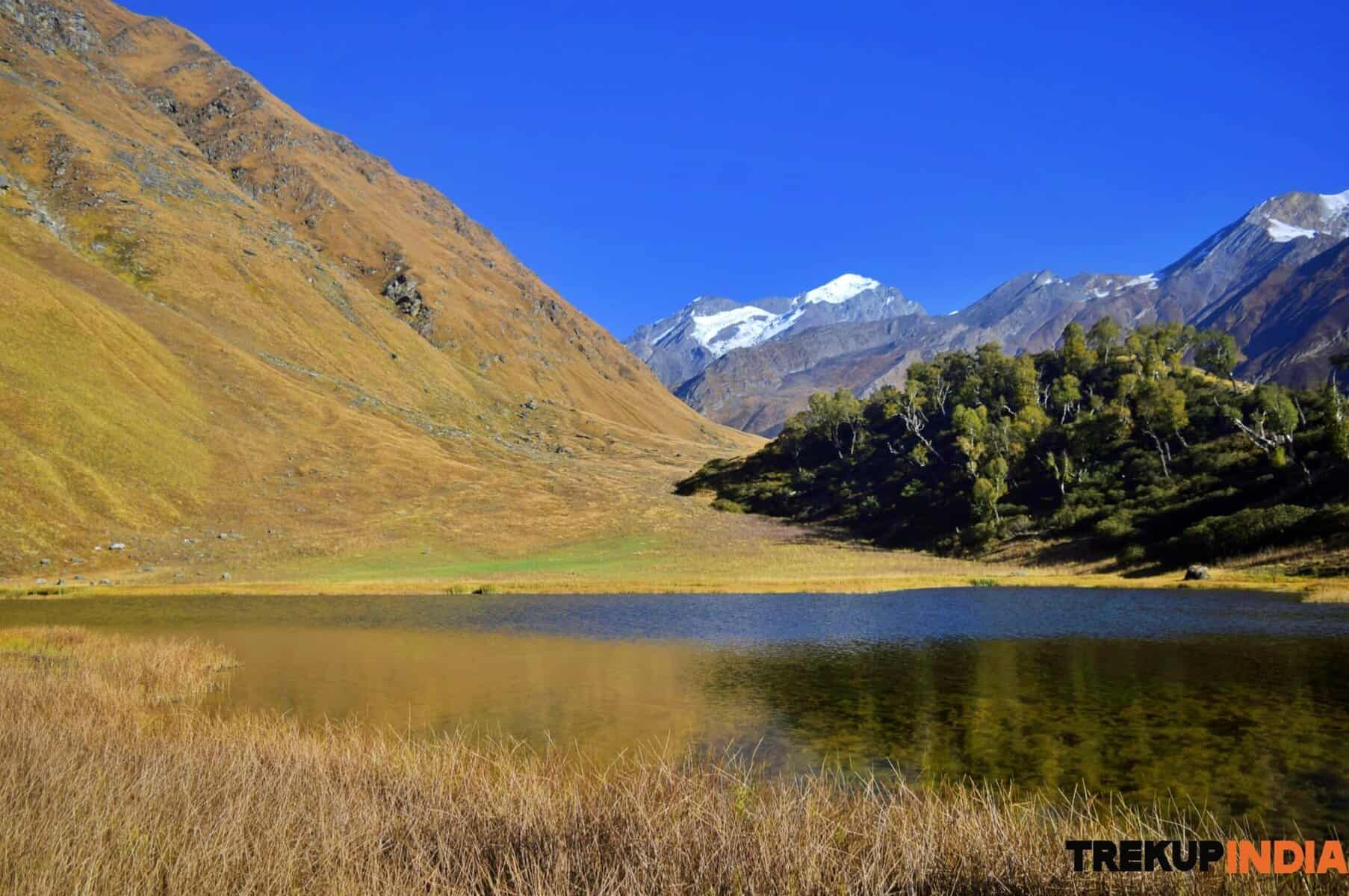 Ruinsara Lake, bali pass trek