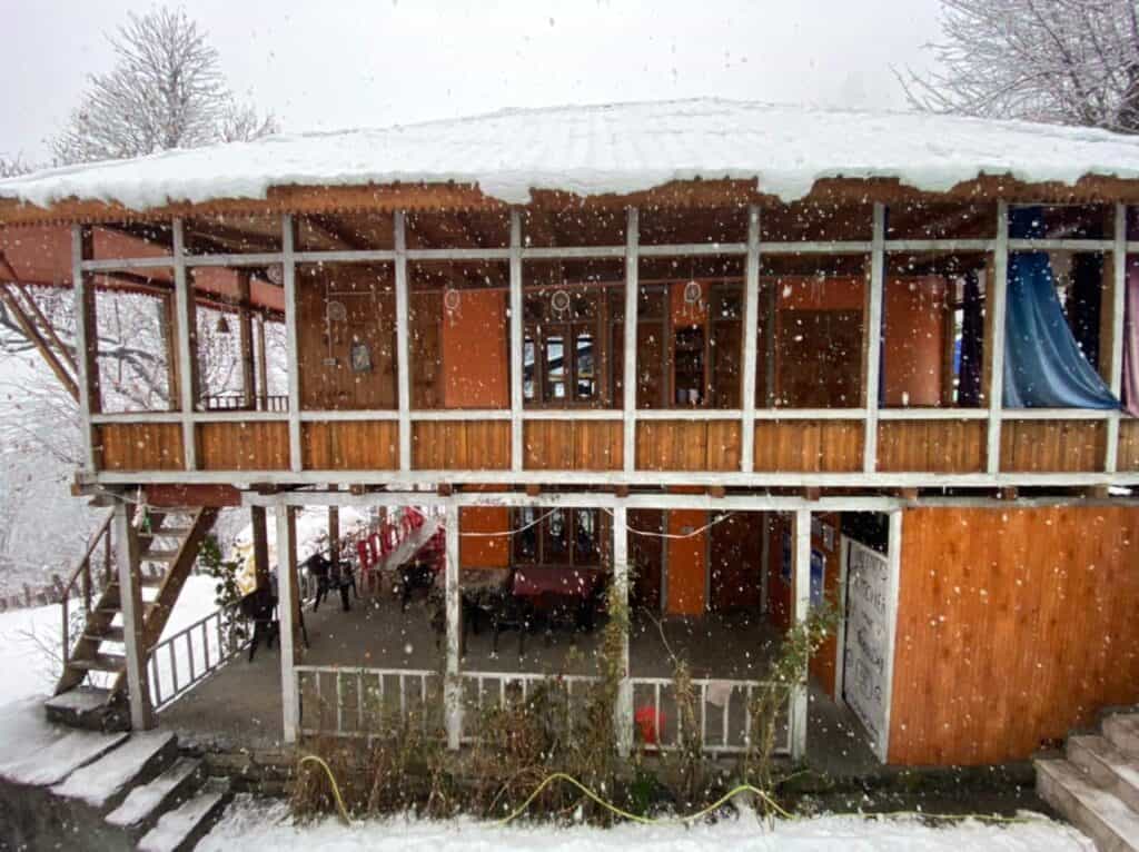 Highlights of the Sar Pass Trek – Trekking in Himachal Pradesh